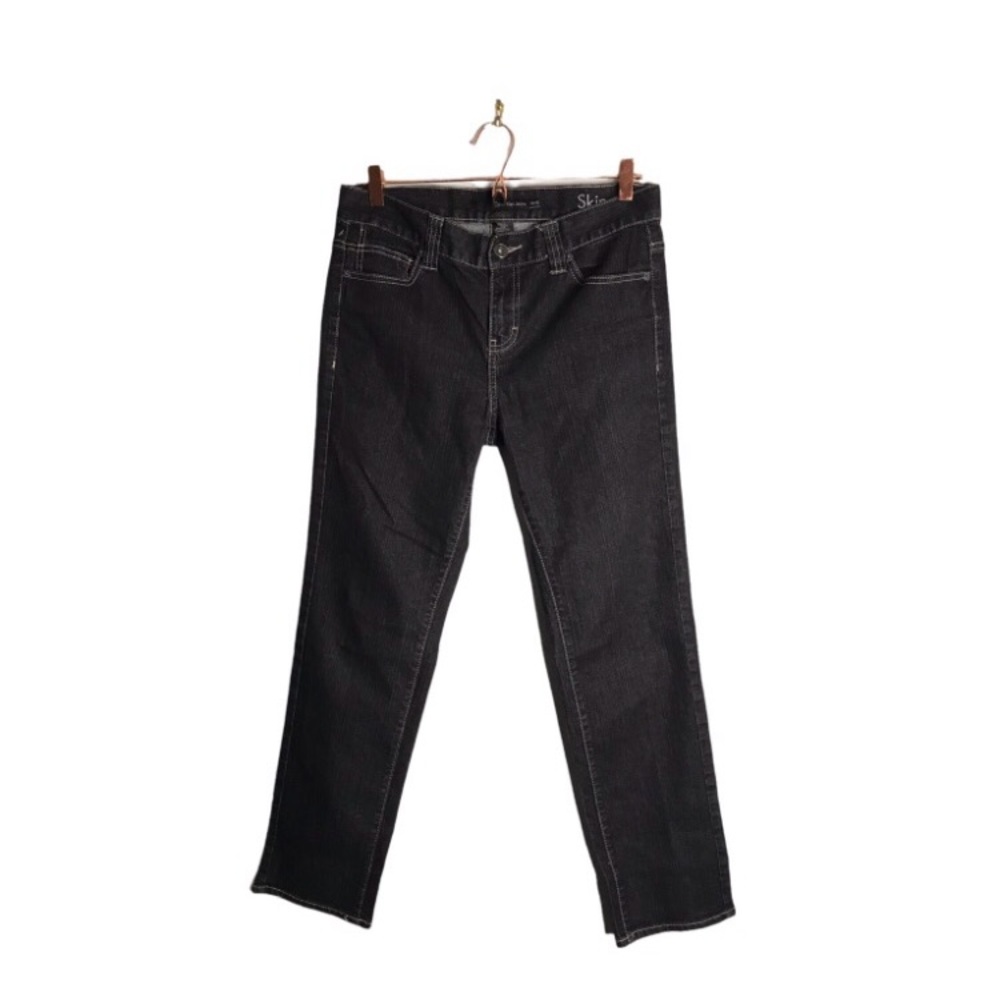 Calvin Klein | Dark Wash black skinny jeans •